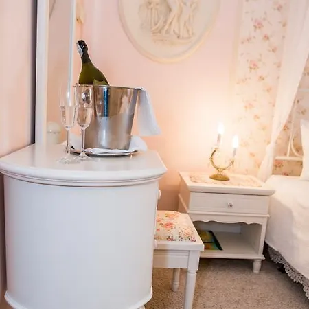 Classic Hotel 3*